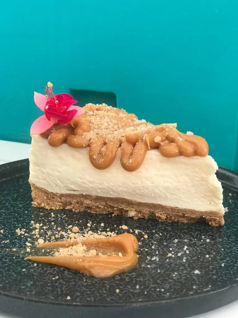 Cheesecake de doce de leite com flor de sal do Divino